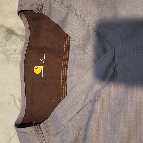 Carhartt Scrub Top - Picture 2 of 5